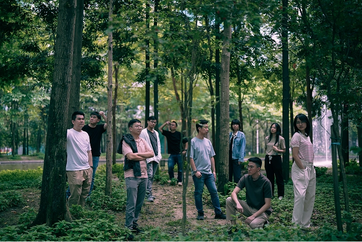 HoopTech Games team in a park